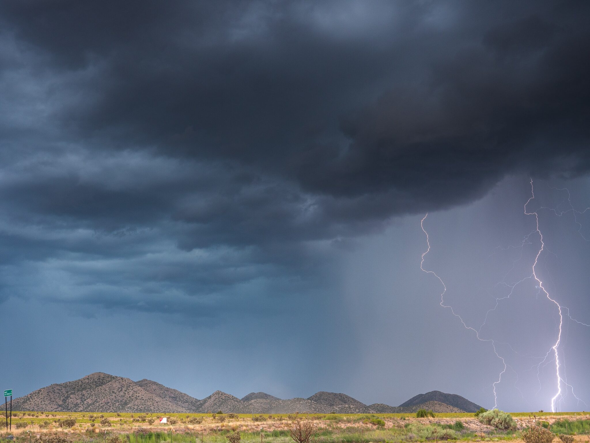 6 Facts to Know About Monsoon Season in Arizona Fairfield Homes
